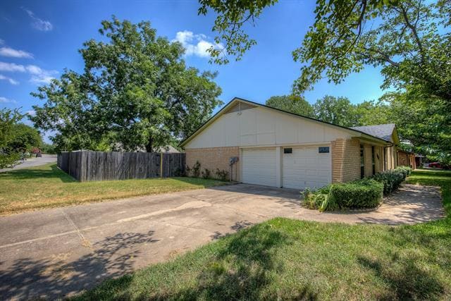 Building Photo - 7701 Cedar Park Ave
