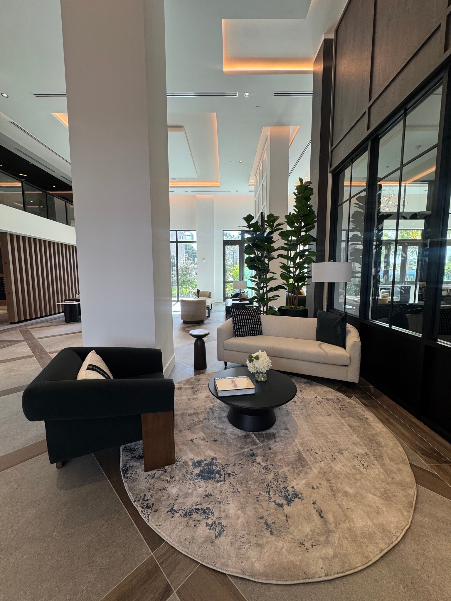 Building Photo - 2460 NE 188th St