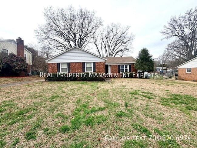 Building Photo - 4017 Tamerlane Dr