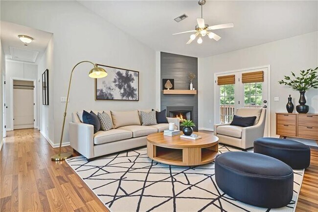 Building Photo - 14 Bryan Springs Rd SW