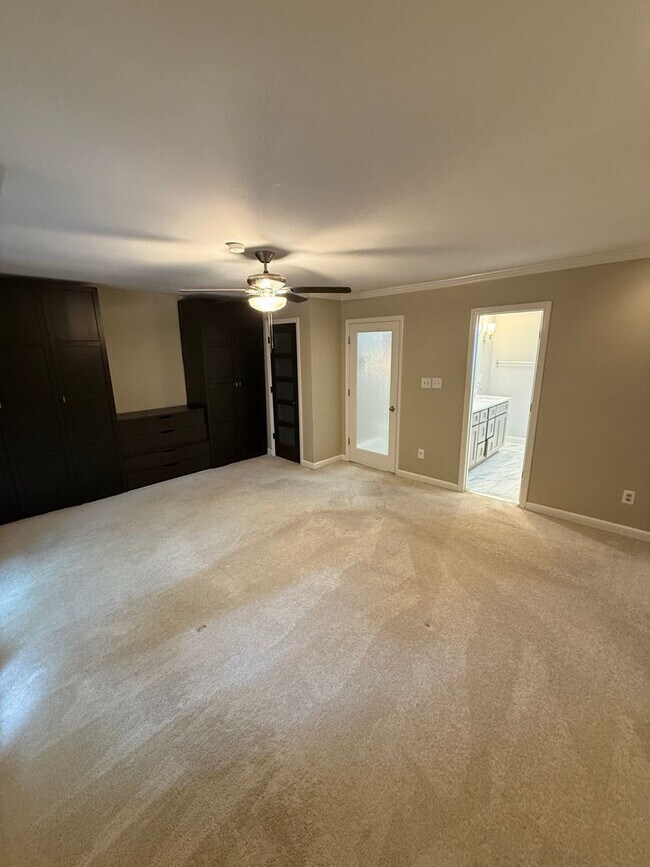 Building Photo - 7434 Newmans Ln