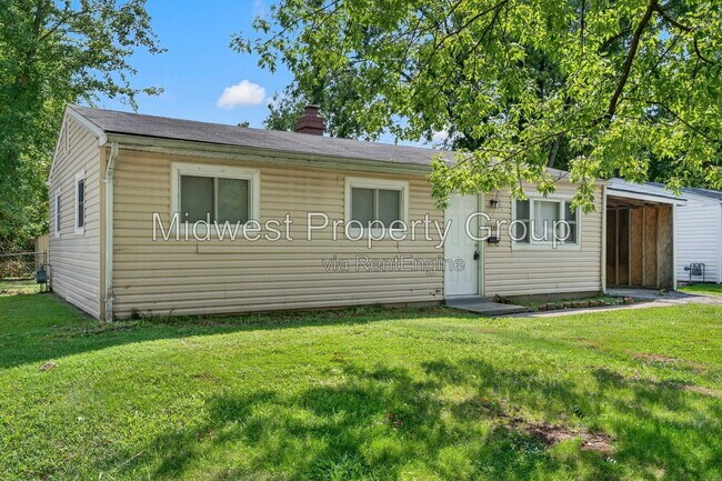 Building Photo - 1446 Vero Dr