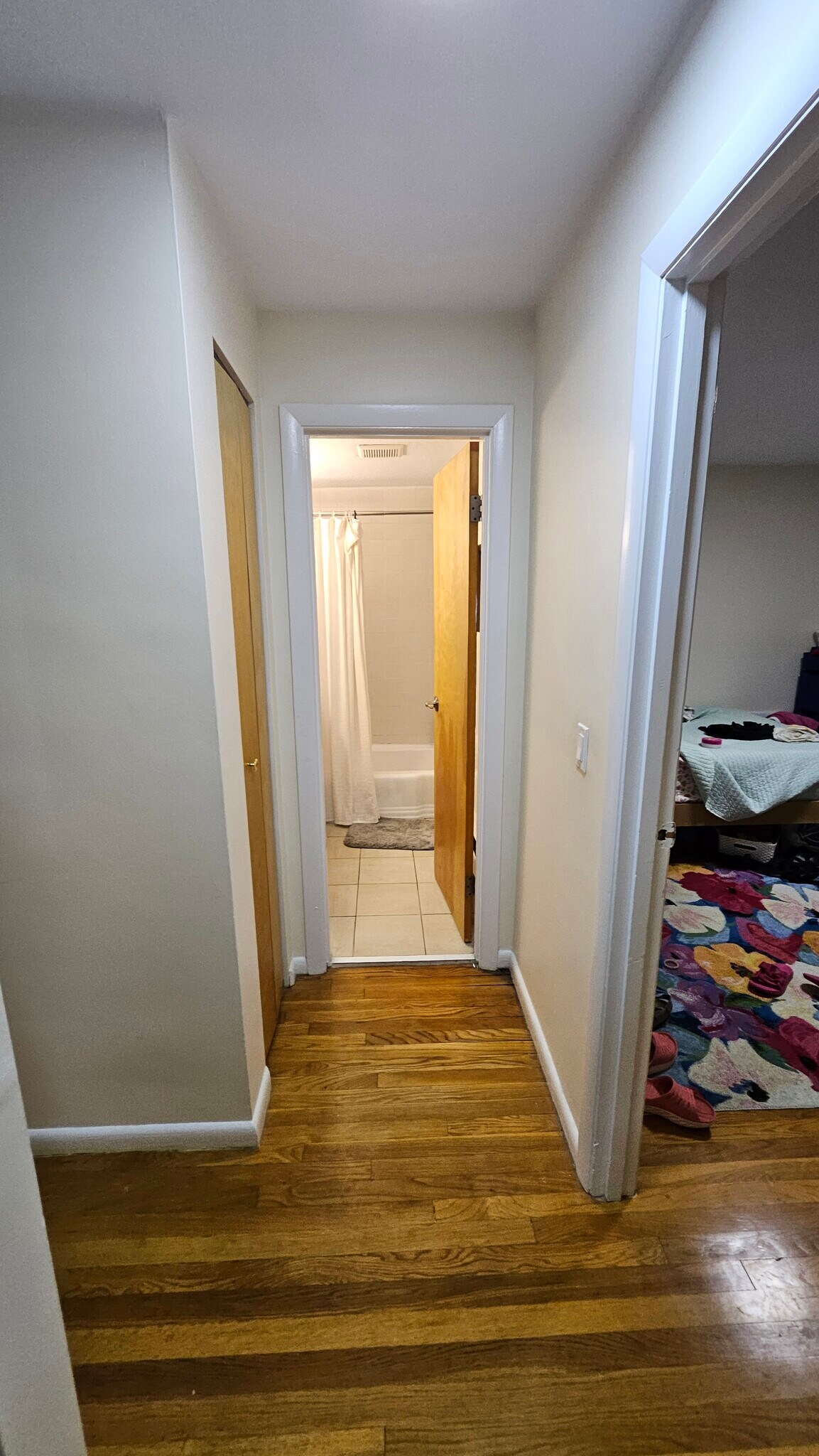 Building Photo - 46 Stetson St