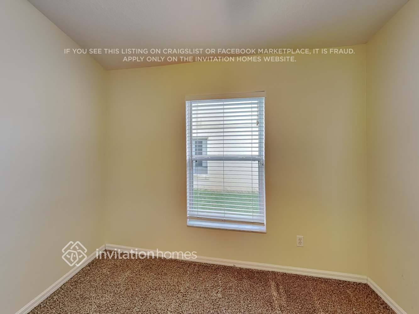 Building Photo - 370 Pine Springs Dr