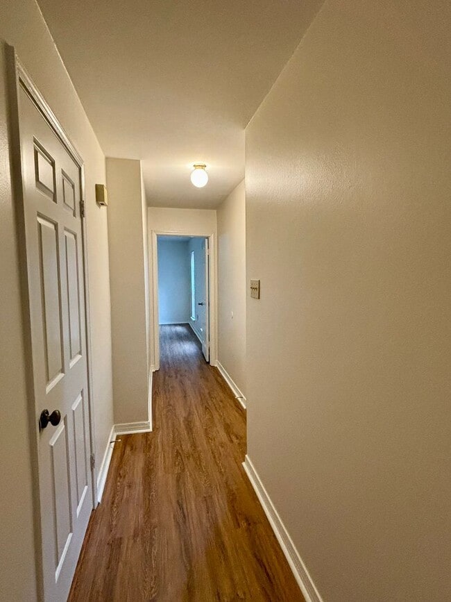 Building Photo - 5416 Heatherstone Dr