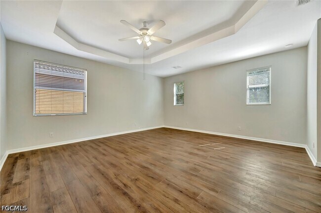 Building Photo - 10245 S Golden Elm Dr