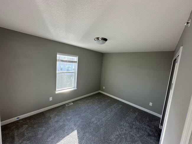 Building Photo - 1802 Arbor Ln