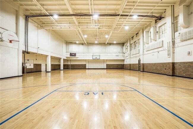 Full Court Gym/ Workout Facility - 350 N Meridian St