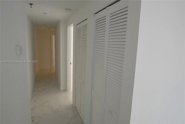 Building Photo - 1255 Pennsylvania Ave