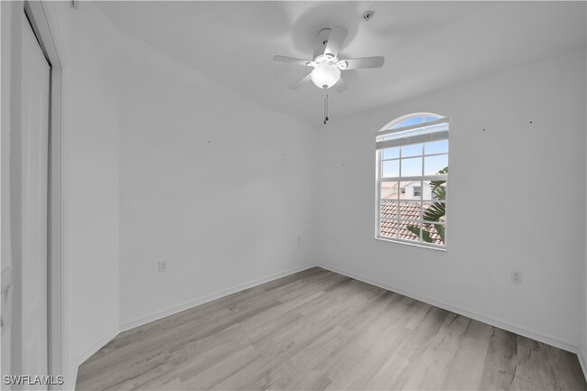 Building Photo - 365 Stella Maris Dr N