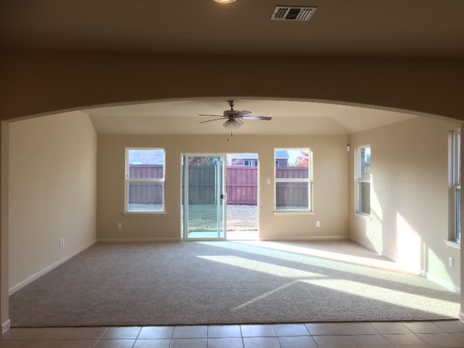 Building Photo - 4655 Elderberry St