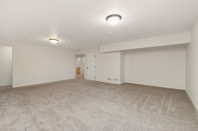 Building Photo - 1810 Covered Bridge Pkwy