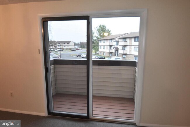 Building Photo - 830 Heather Ridge Dr