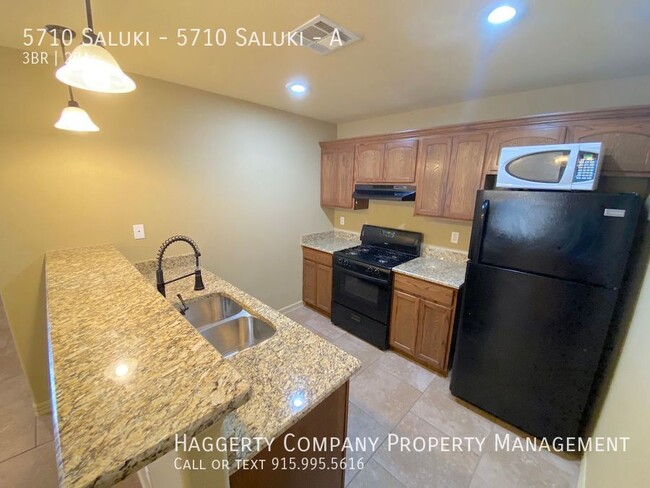 Building Photo - 5710 Saluki Dr