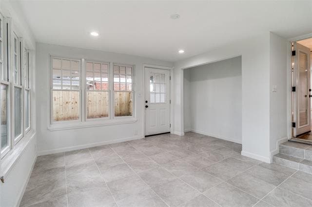 Building Photo - 1208 N Grant Dr