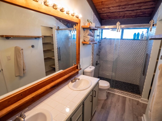 Building Photo - 77-301-301 Noelani Way