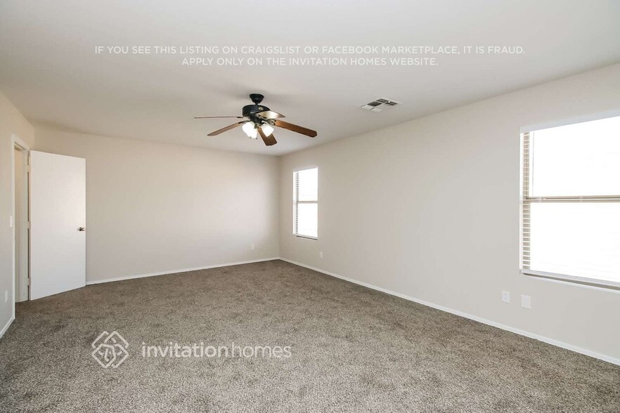 Building Photo - 1546 S Danielson Way