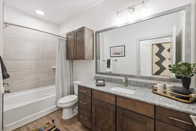 Building Photo - Don’t Miss Out | 6 Weeks Free + Prime Location!