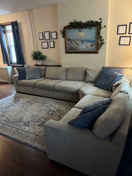 Building Photo - 511 Stanwood St