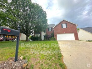 Building Photo - 4845 Chesney St NW