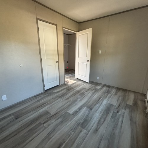 Building Photo - 100 Wren Dr