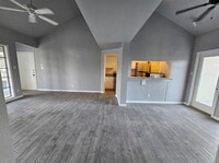 Building Photo - 3105 San Jacinto St