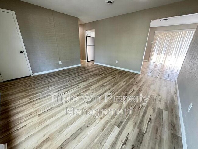 Building Photo - 2014 Wilbert Dr