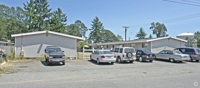 Primary Photo - Rhody Apartments