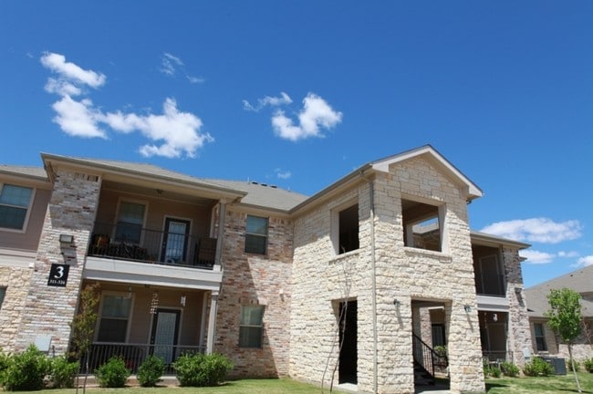 Sedona Springs Apartments - Sedona Springs