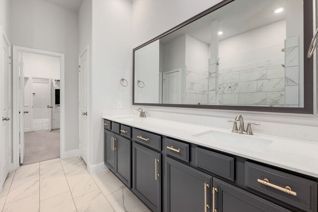 Building Photo - 6442 Pomegranate Blossom Dr