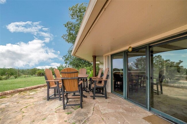 Building Photo - 520 Double Eagle Rnch Dr