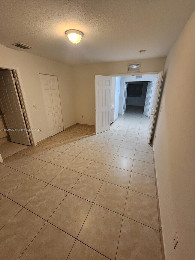 Building Photo - 2685 SW 83rd Terrace
