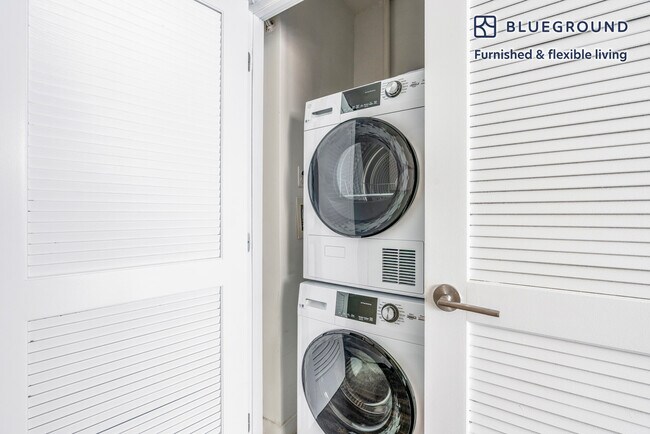 Building Photo - 1825 7th St NW