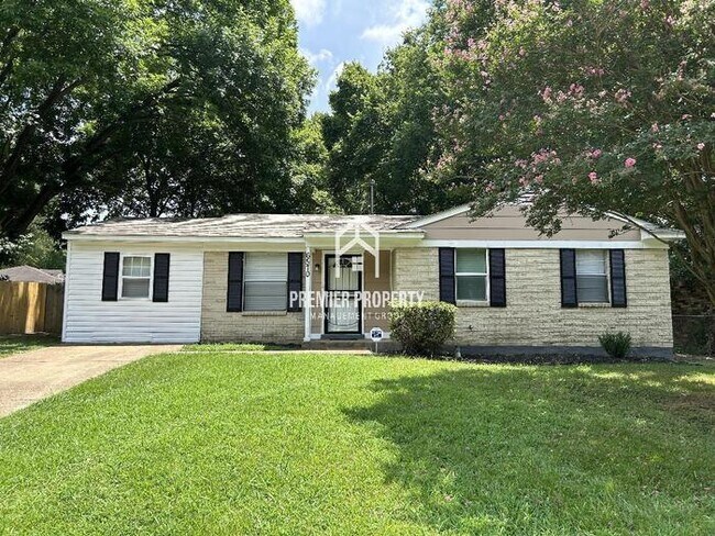 Primary Photo - 6570 Ridgewood Rd