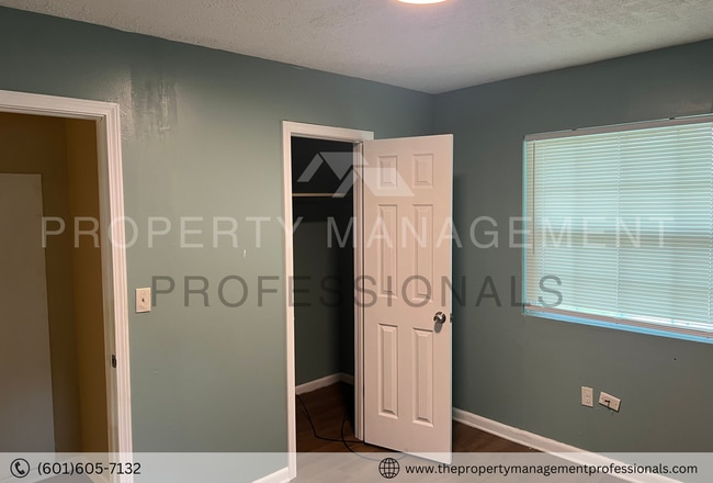 Building Photo - 1552 Reddix St