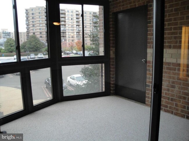 Building Photo - 8360 Greensboro Dr