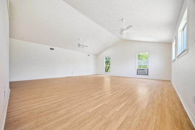 Building Photo - 1700 Patterson Rd