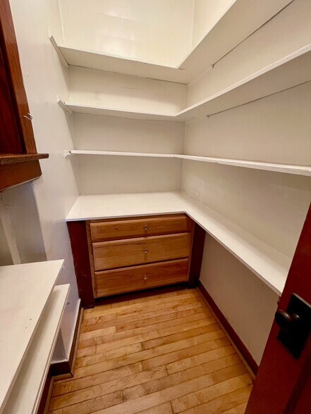 Pantry off kitchen - loads of storage - 5336 W Dakin St