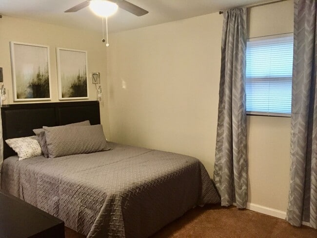 Building Photo - TURN KEY FULLY FURNISHED RENTAL