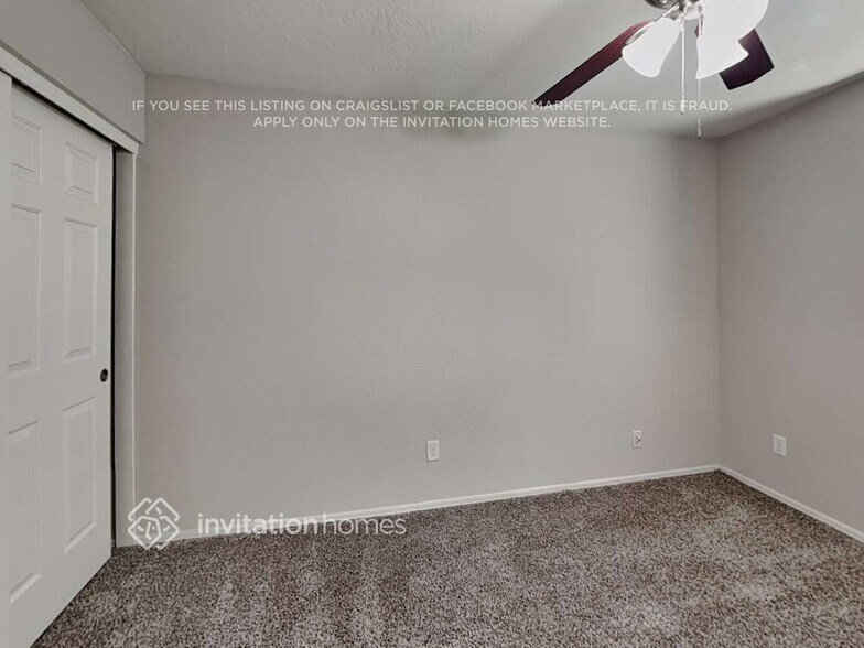 Building Photo - 2366 E Evans Dr