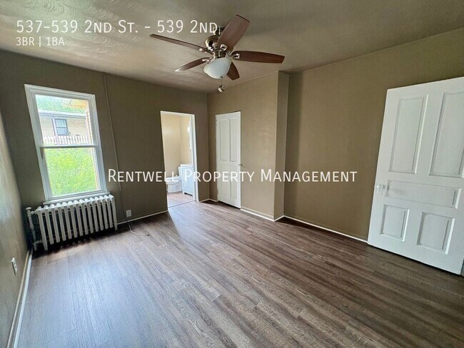 Building Photo - 537-539-539 2nd St