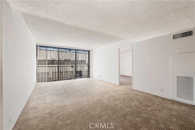 Building Photo - 1750 E Ocean Blvd