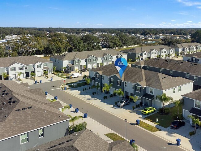 Building Photo - 2916 Peony Pr Ln