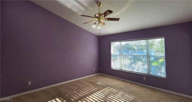 Building Photo - 14571 Daffodil Dr