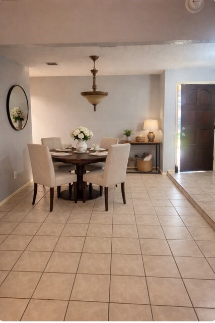 Building Photo - 1202 Twining Oaks Ln