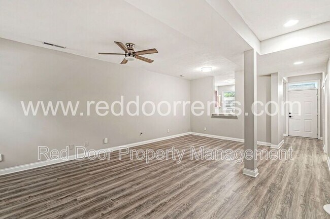 Building Photo - 2406 N Delaware St