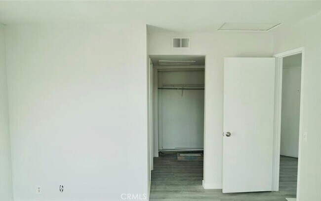 Building Photo - 23232 Orange Ave