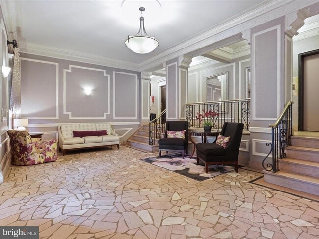 Building Photo - 2707 Adams Mill Rd NW