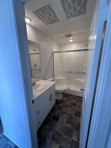 Building Photo - 30272 Truckee Cir