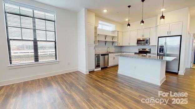 Building Photo - 4220 Colony Plz Dr